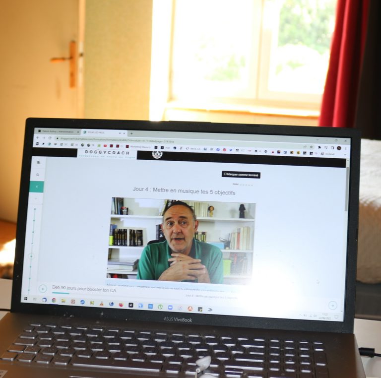 exemple de la formation 90jours boost pour éducateur canin by Doggycoach
